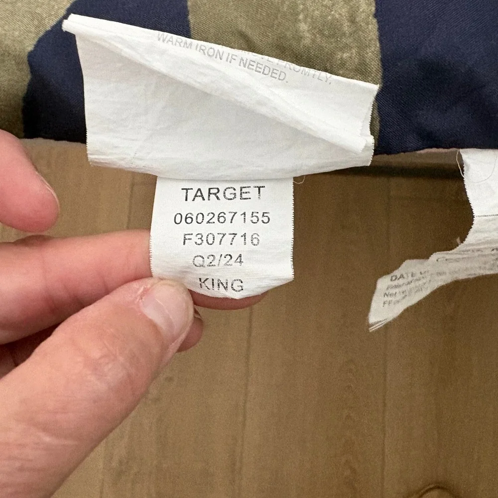 Navy Blue  Pink Floral King Comforter Polyester Peach Cream 108x94 Reversible